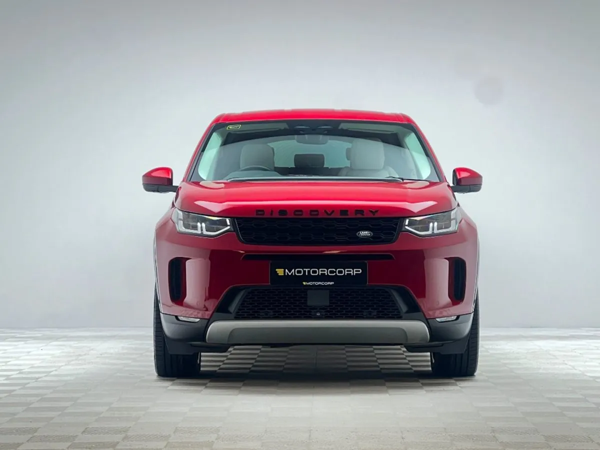 Land Rover Discovery Sport 1.5 Phev - Image 2