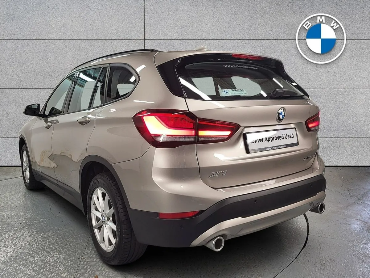 BMW X1 Xdrive18d SE - Image 3