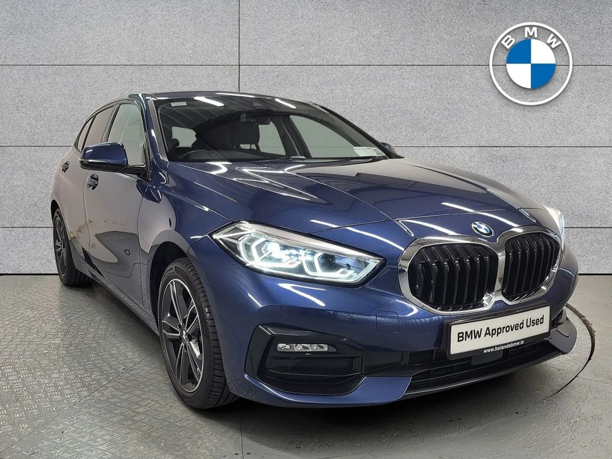 BMW 1 Series 118i Sport - Image 1