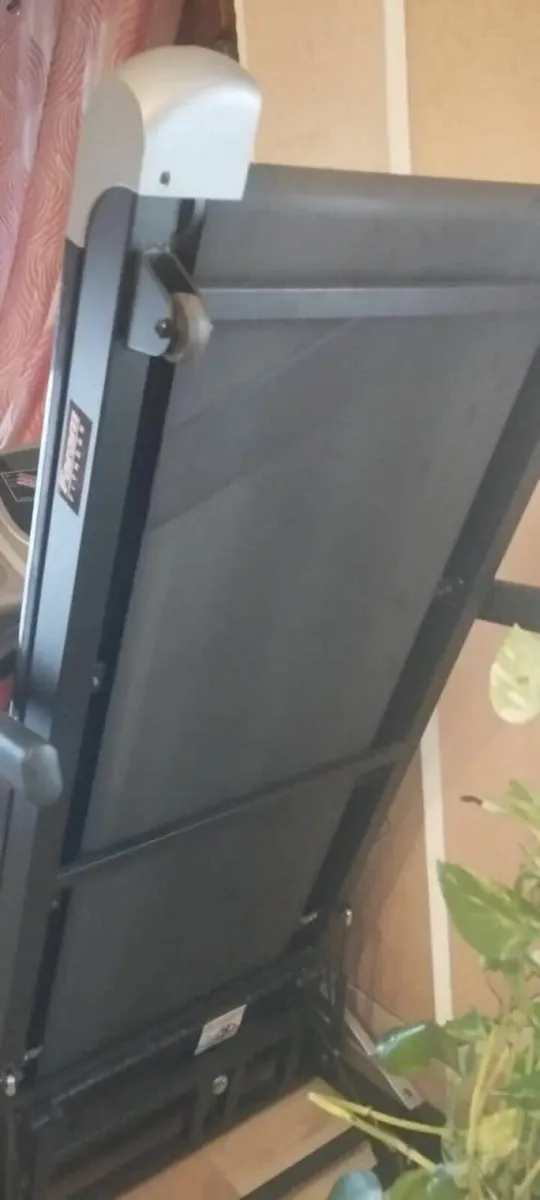 electric treadmill - Image 4