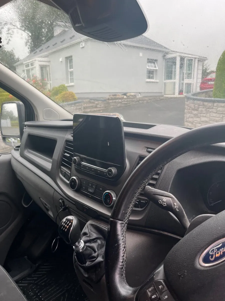Ford Transit 2021 - Image 2
