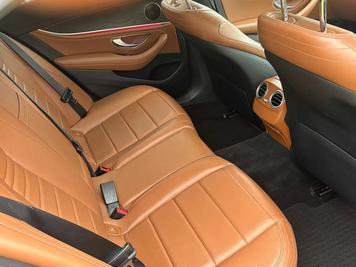 Mercedes-Benz E-Class 2020 - Image 4