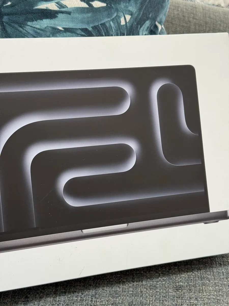 MacBook Pro - Image 1