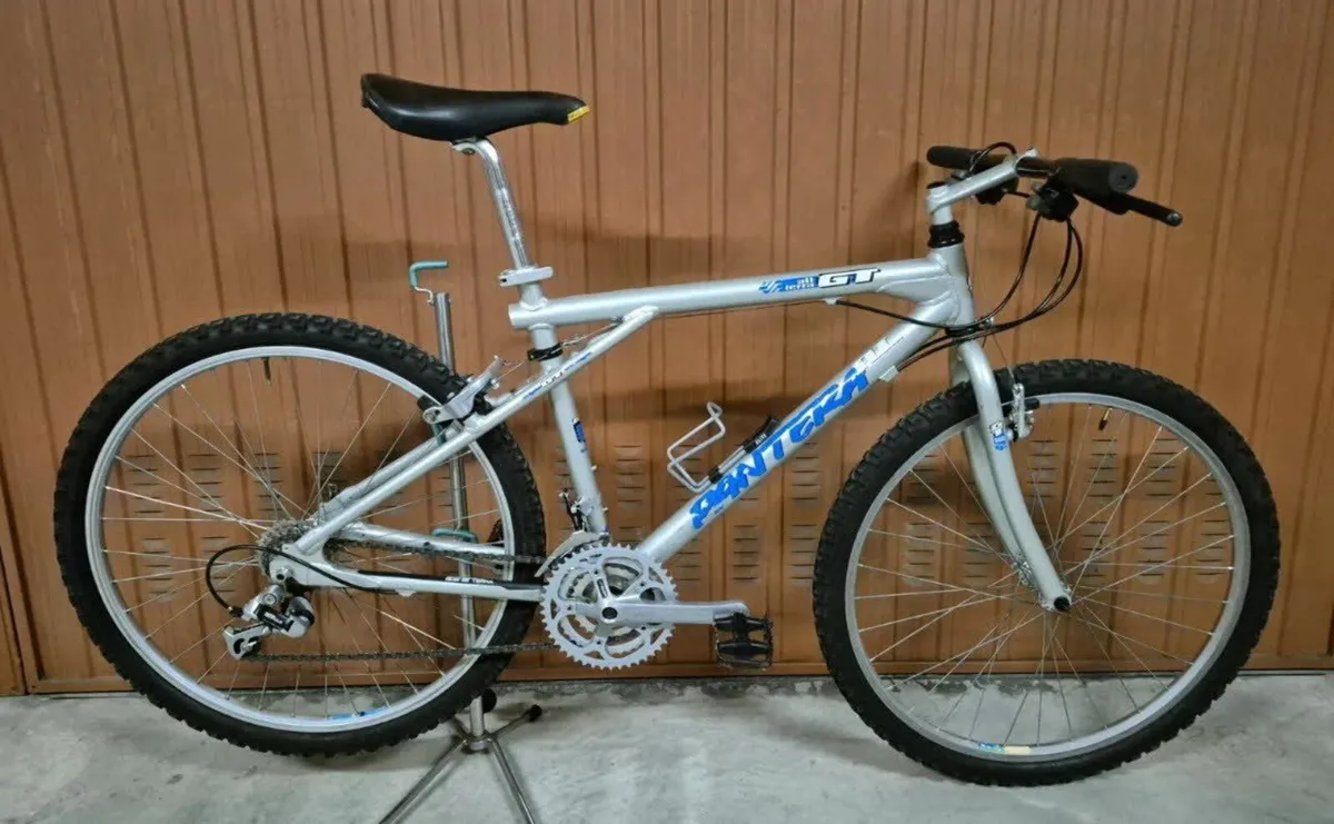 GT All Terra Pantera, Bike - Image 1