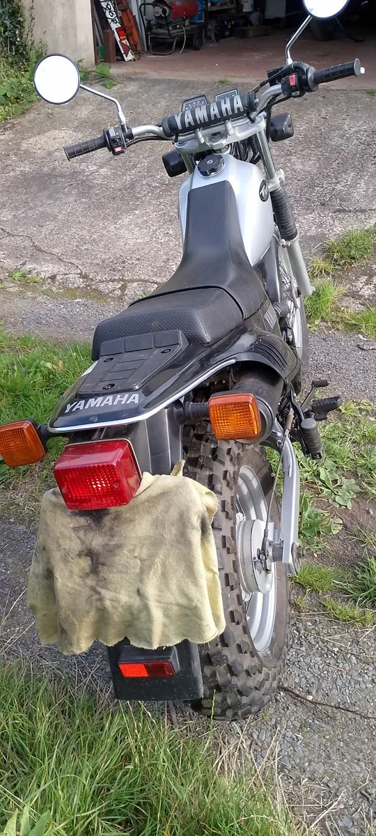 YAMAHA 125 2003 - Image 4