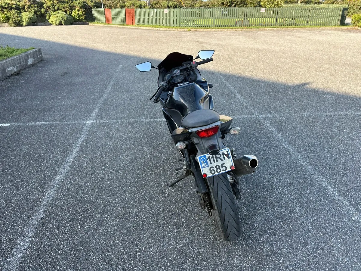 Kawasaki Ninja 250R 2011 - Image 3
