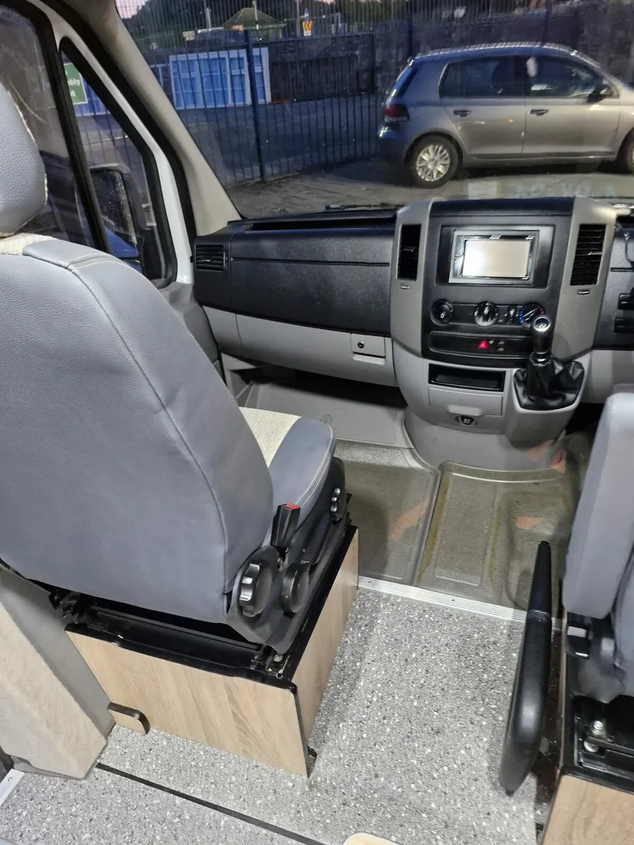 Campervan - Image 4