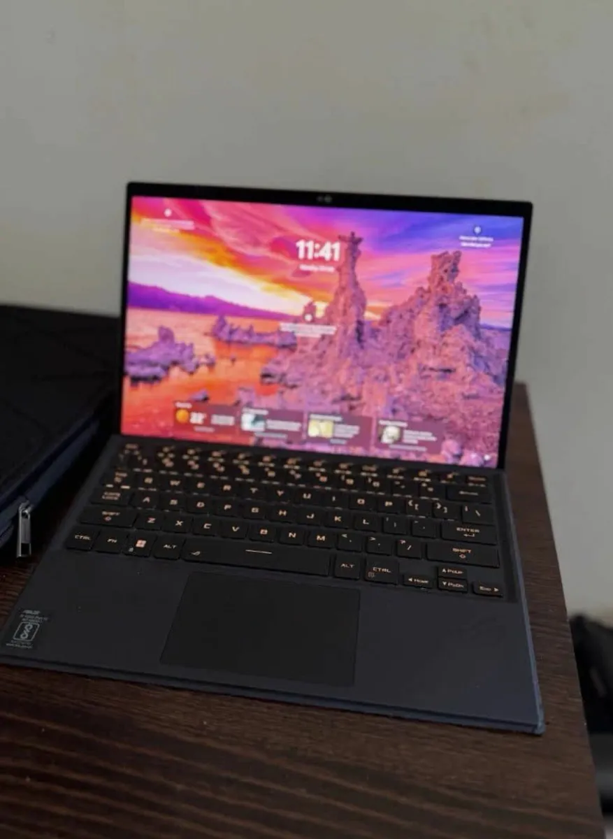 Asus Rog Flow Z13 GZ301VV i9 13900H 16GB RAM 1TB - Image 2