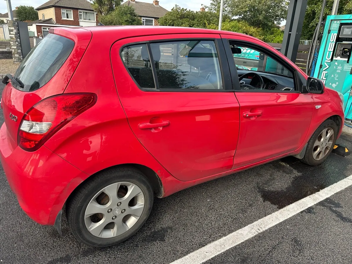 Hyundai i20 NCT and TAX - Image 3