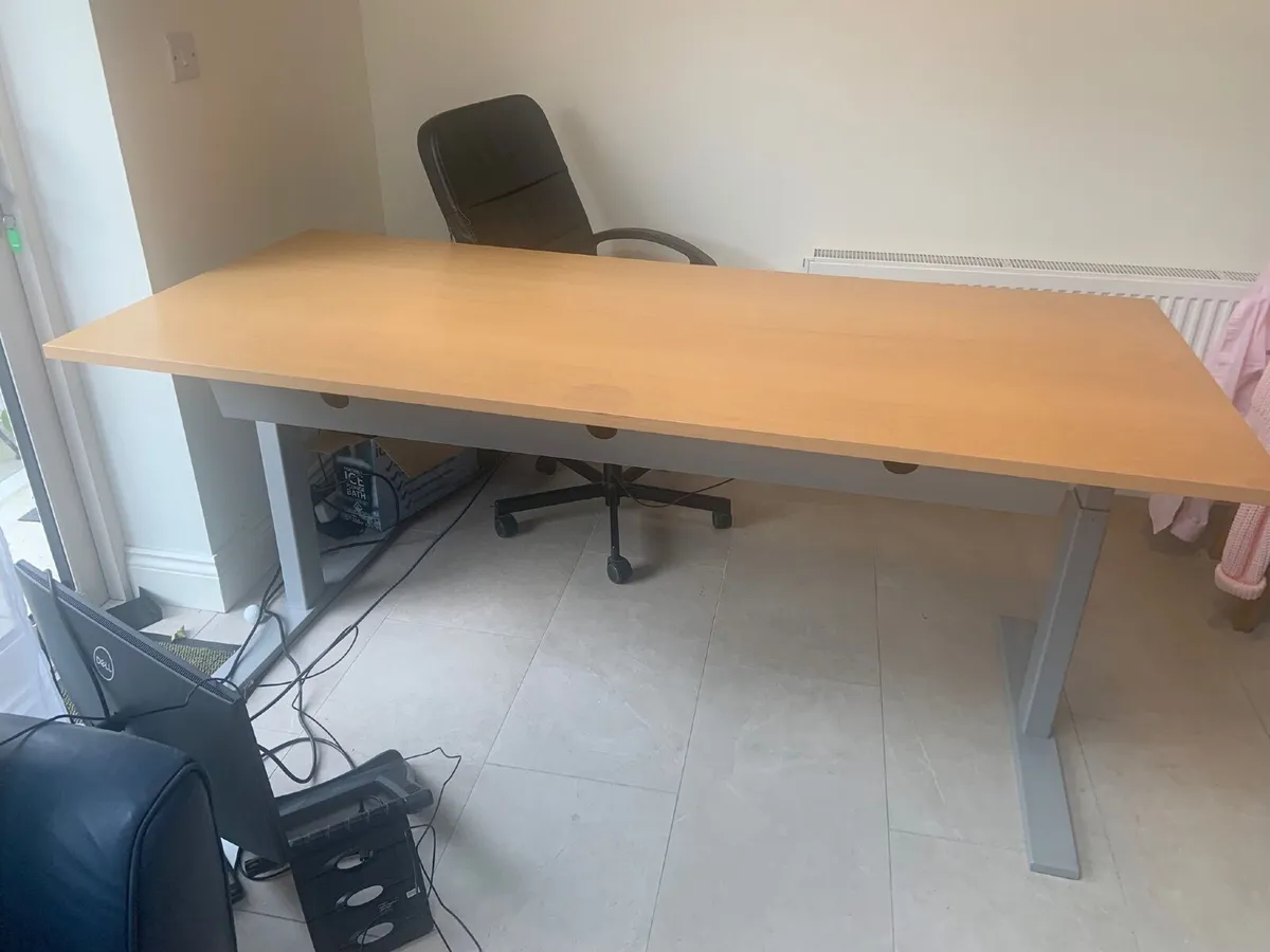 Standing home office desk - Image 1