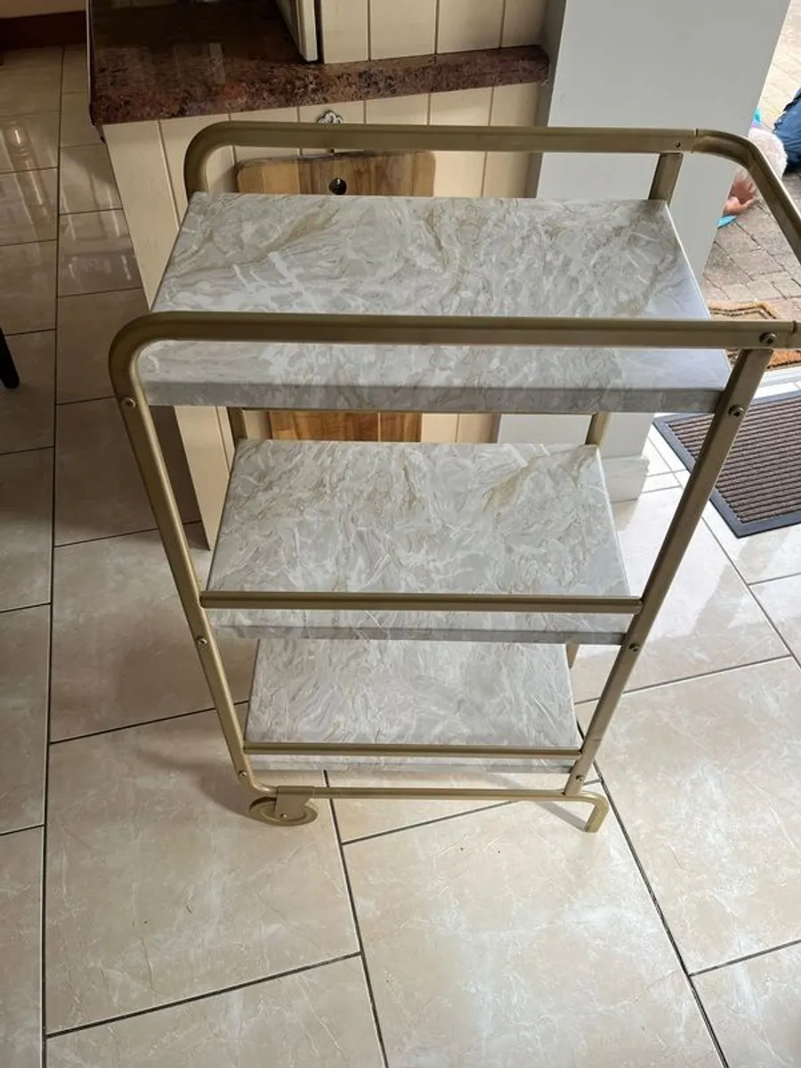 drinks trolley - Image 1
