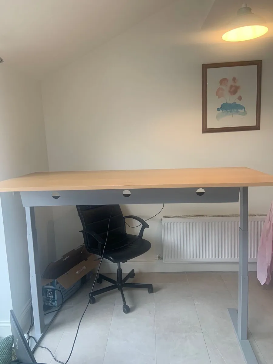 Standing home office desk - Image 3