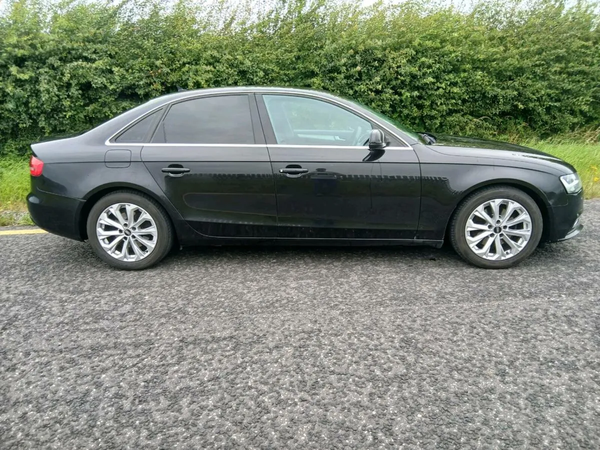 141 AUDI A4 TECHNIK ULTRA - Image 4
