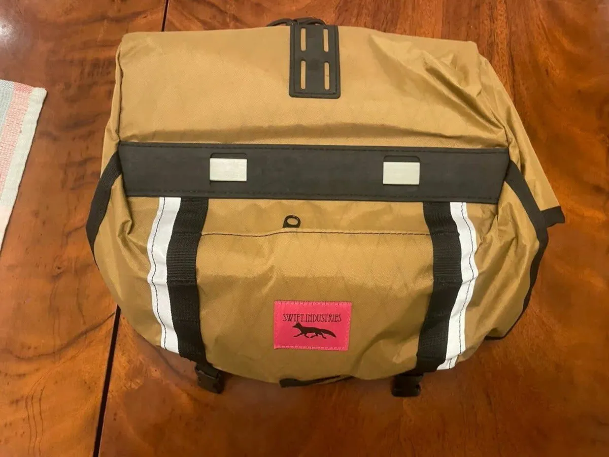 Bike Handlebar Bag, Swift Industries Catalyst Pack - Image 2