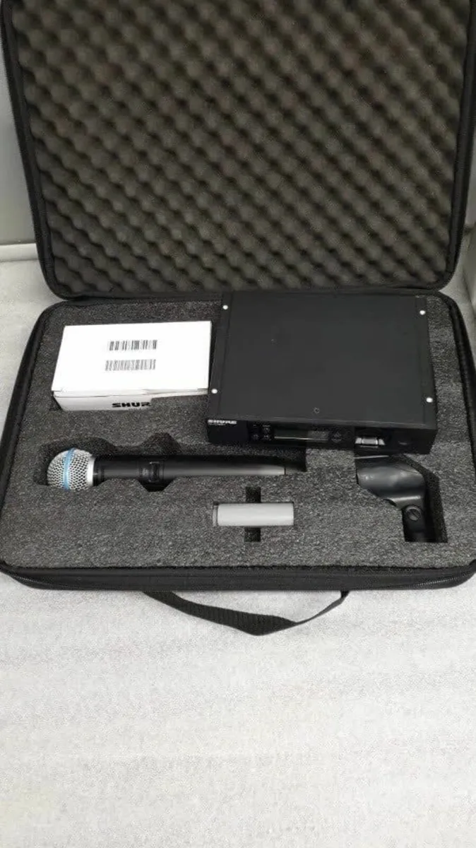 Shure GLXD4R+ & GLXD2+ Beta58A Wireless Mic System - Image 1