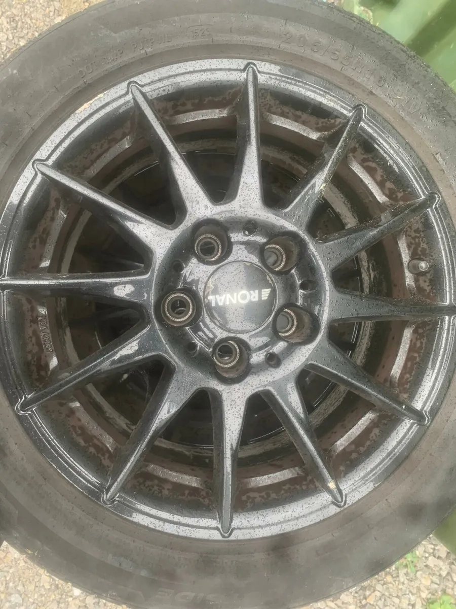 Vw golf Alloys - Image 1