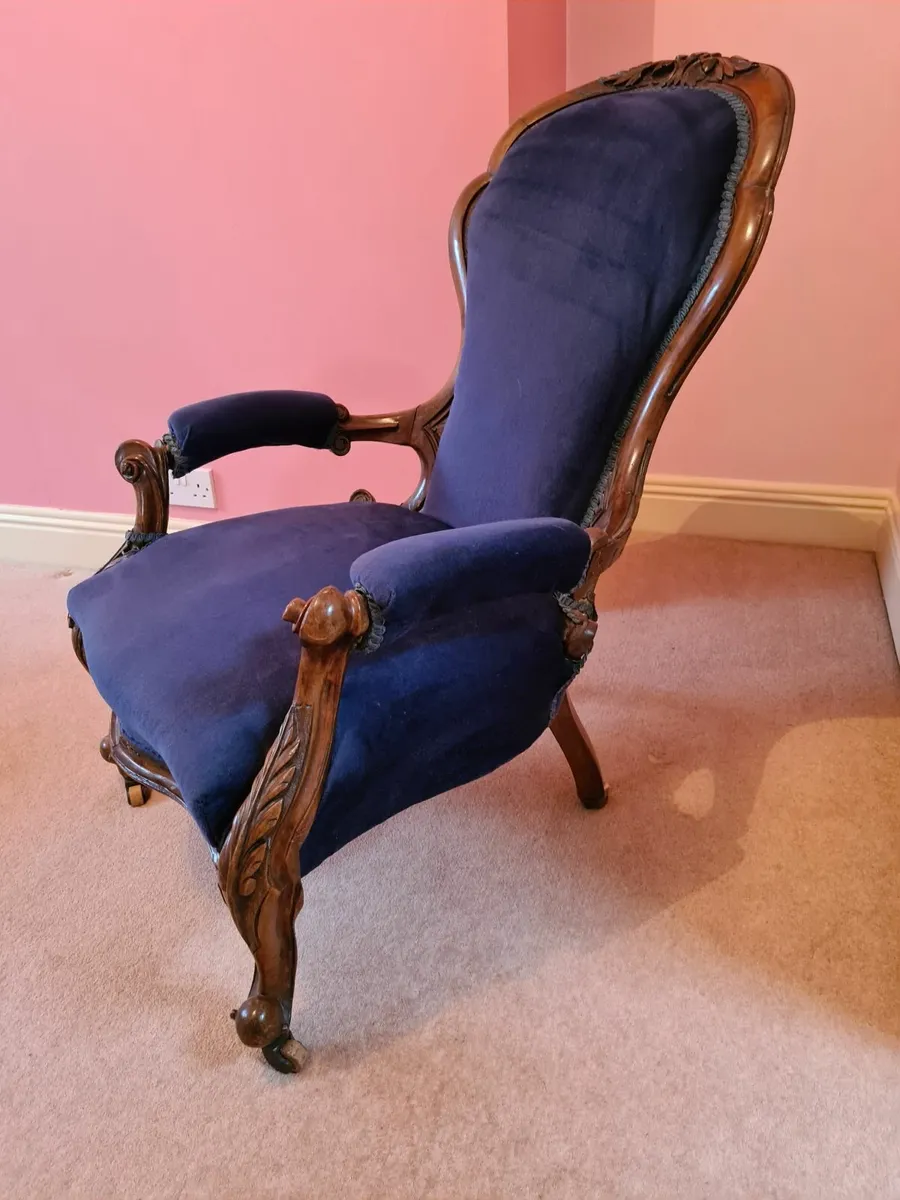 Antique Victorian armchair - Image 2