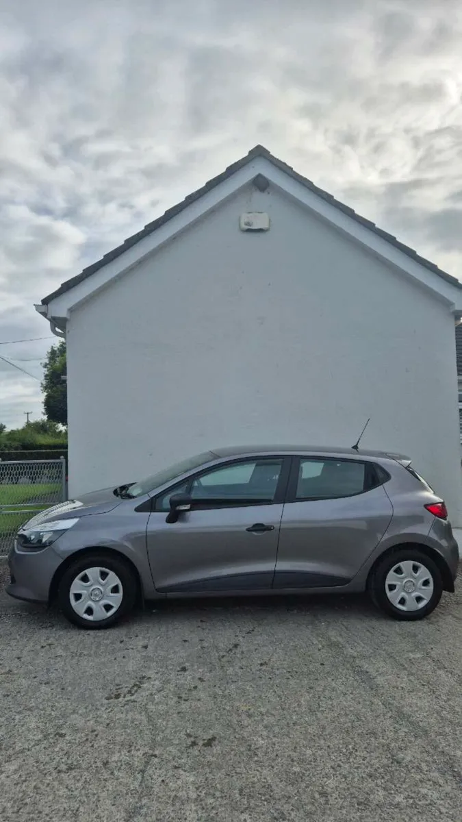 RENAULT CLIO EXPRESSION 1.1*DEPOSIT TAKEN* - Image 4