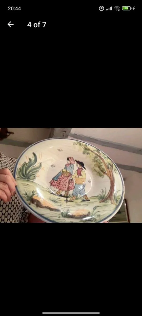 Large hand painted plate - Image 4