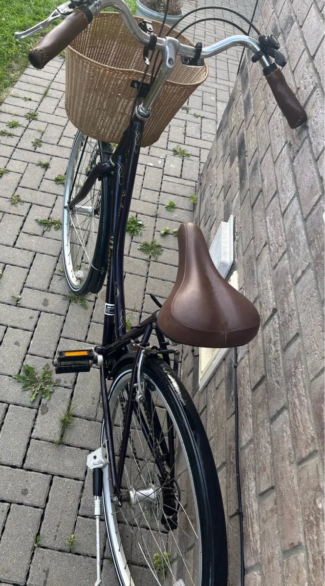 Women’s 20inch bike working perfectly - Image 4