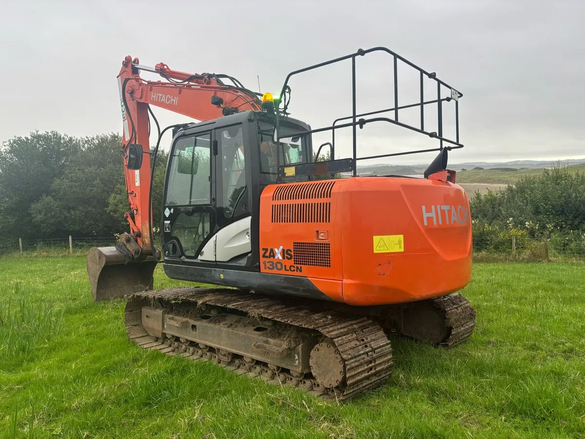 2015 Hitachi zx130/5 Very Tidy machine. - Image 2