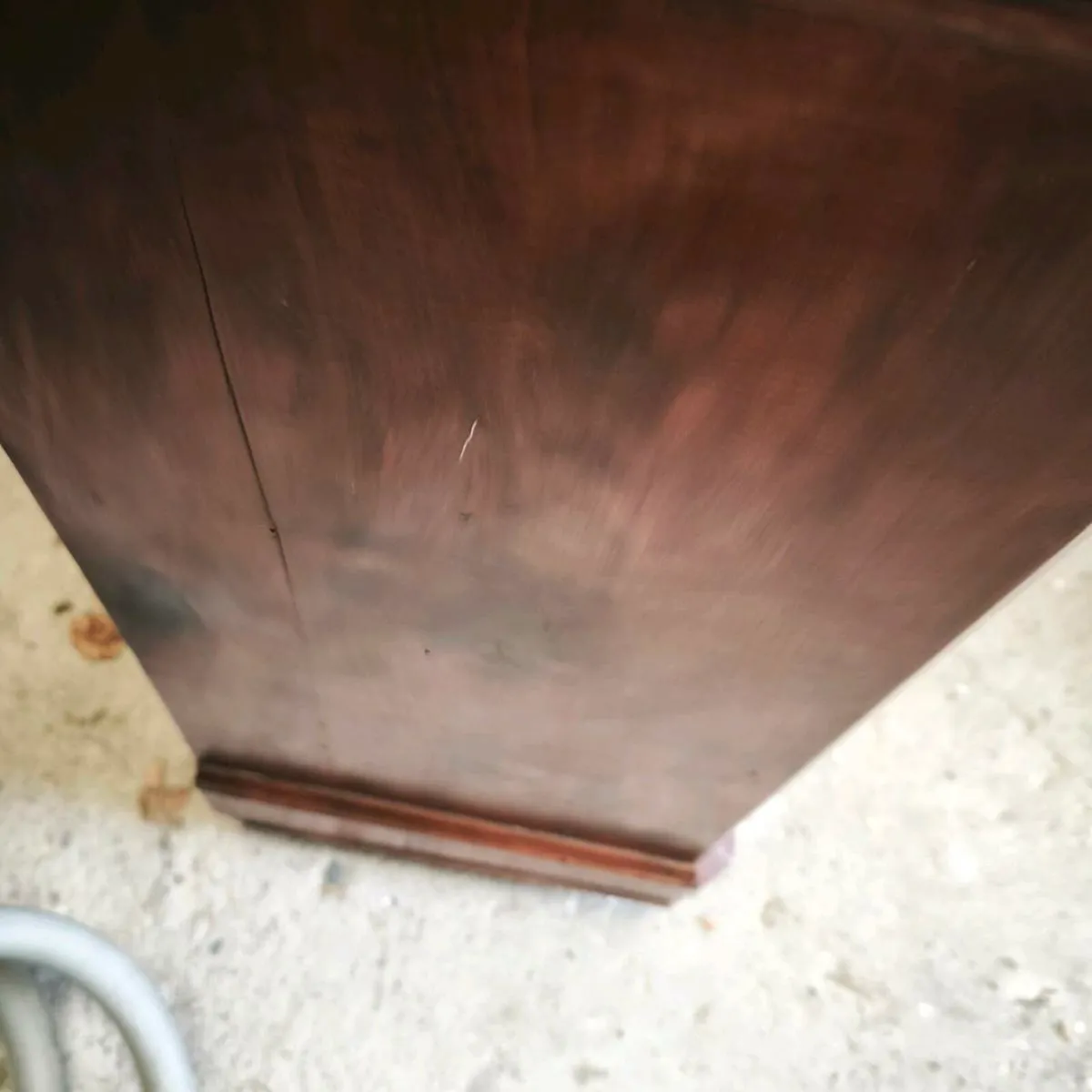 Marble topped French bedside locker - Image 4