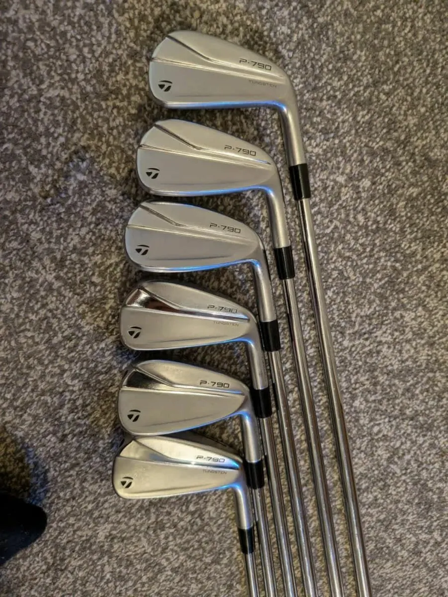 Taylormade P790 2021 Iron Set 5 PW Stiff Flex - Image 1