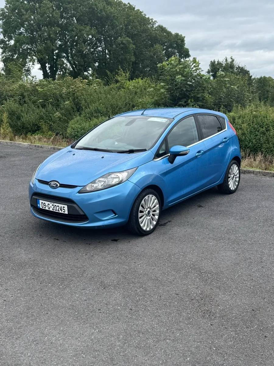 Ford fiesta 1.4 petrol - Image 2