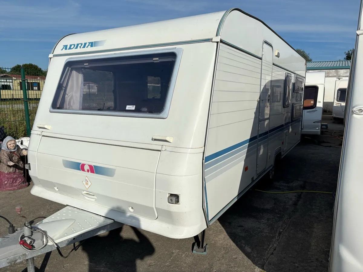 Adria 6 berth fixed bunks caravan - Image 1