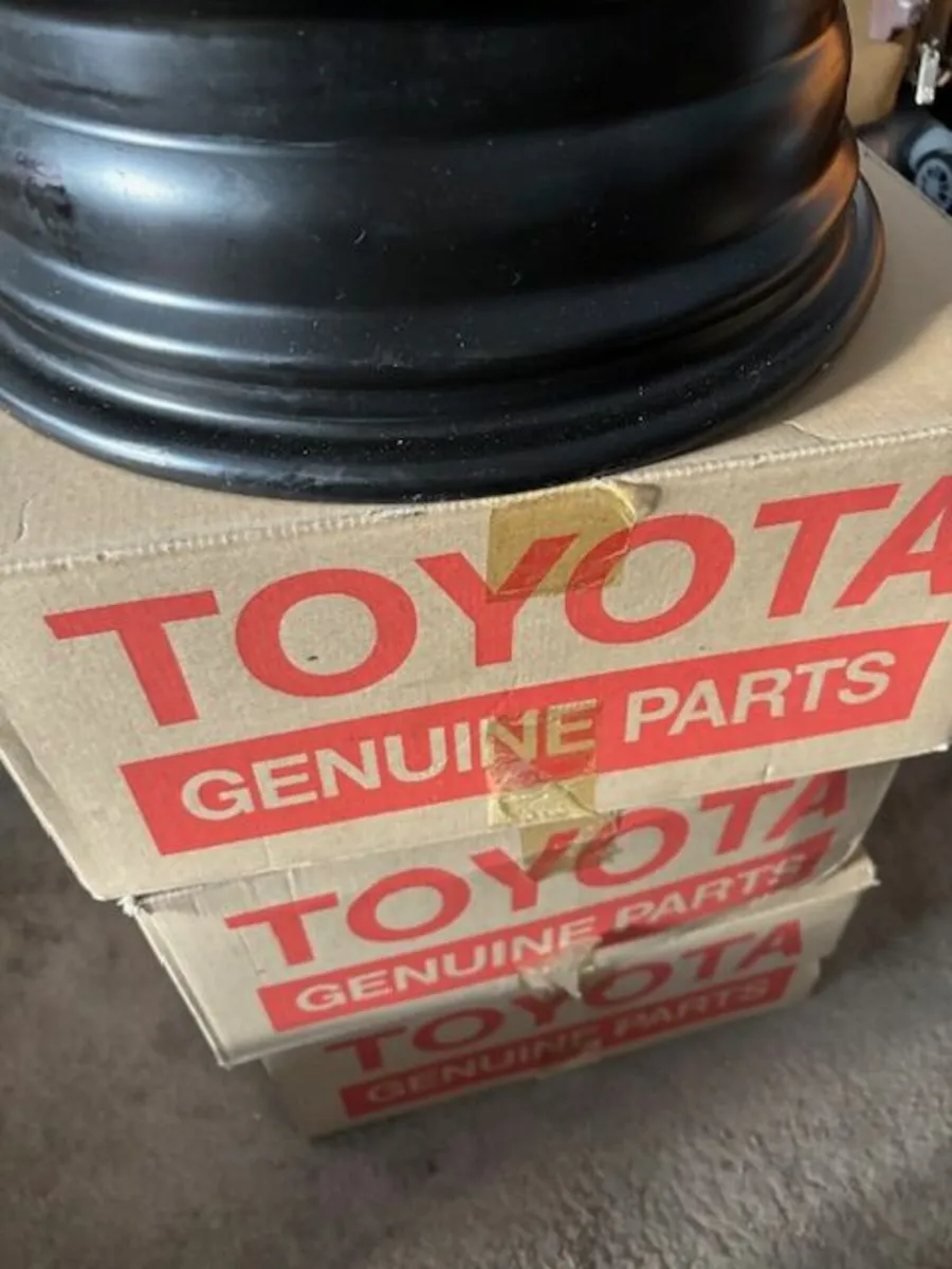 Wheels set of 4  Toyota Yaris Brand New  € 60 - Image 2
