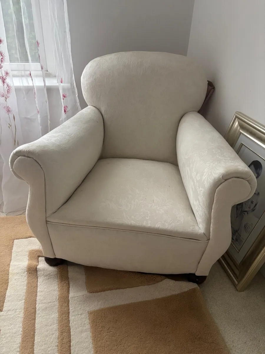 chair