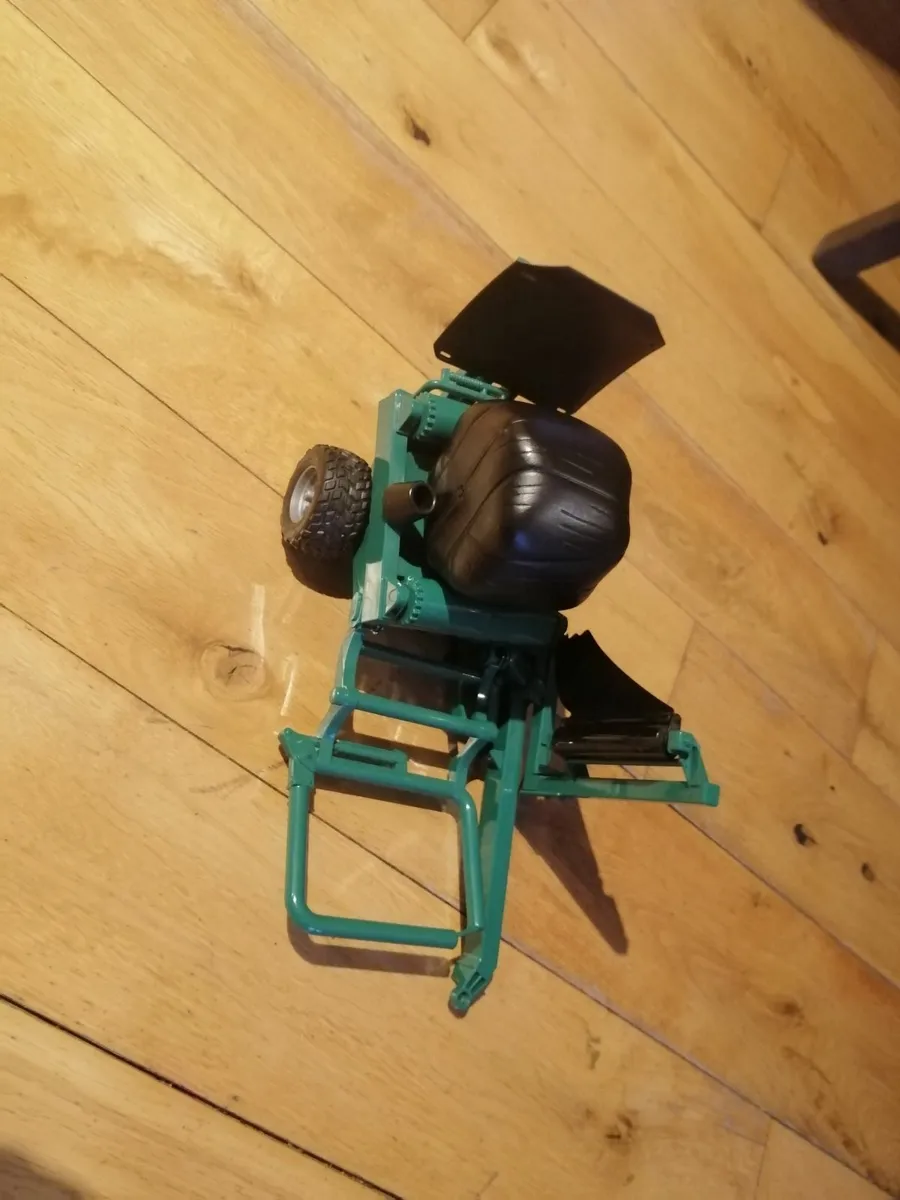 Bruder Toys - Image 4