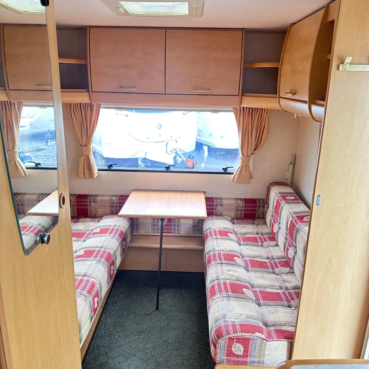 ✨STUNNING BAILEY PAGEANT 5 BERTH✨ - Image 4