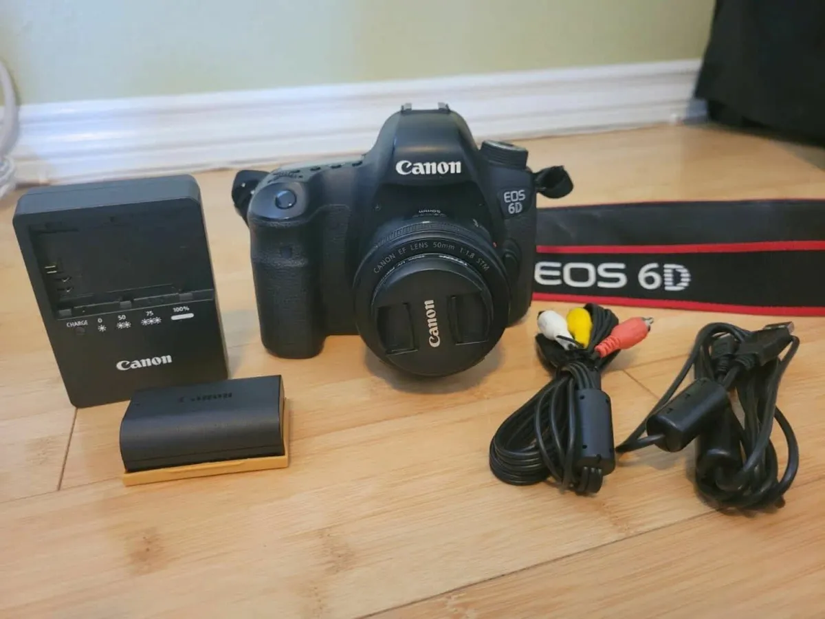 Canon EOS 6D Digital SLR Camera Bundle - Image 1