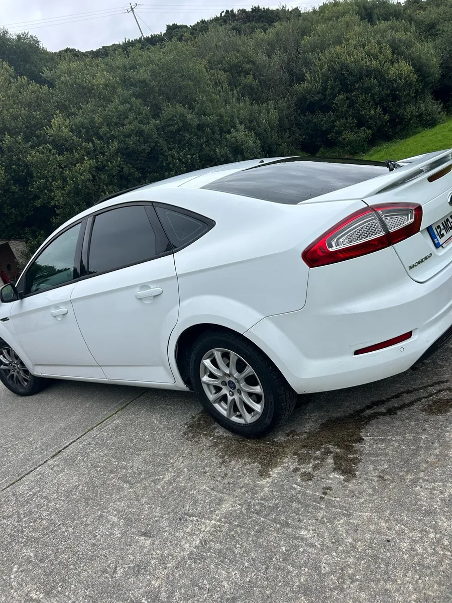 Ford Mondeo 1.6 TDCI ZETEC - Image 4