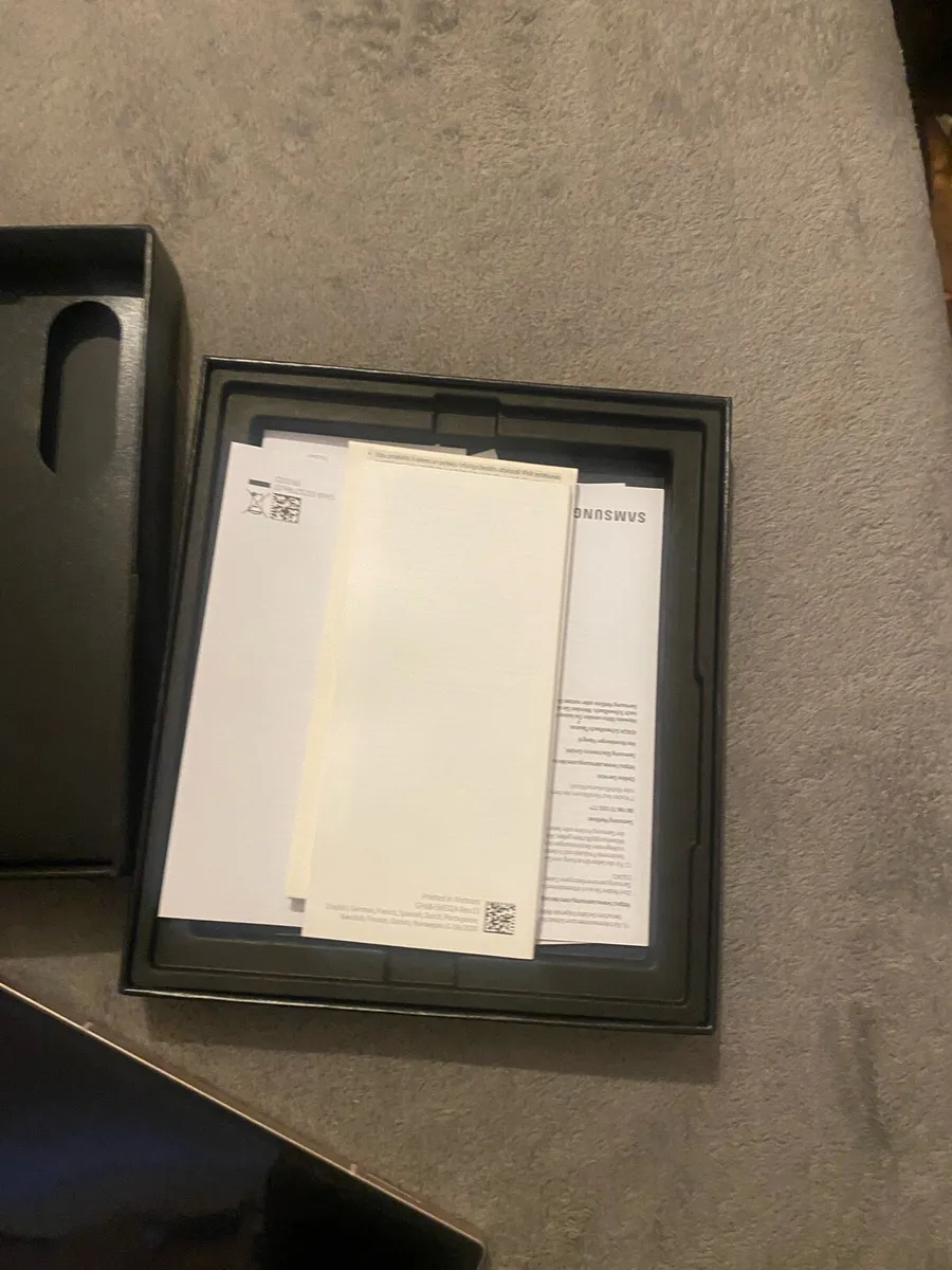 Samsung Galaxy fold 6 - Image 1
