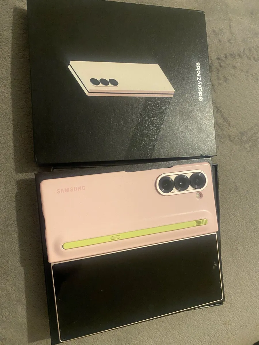 Samsung Galaxy fold 6 - Image 2