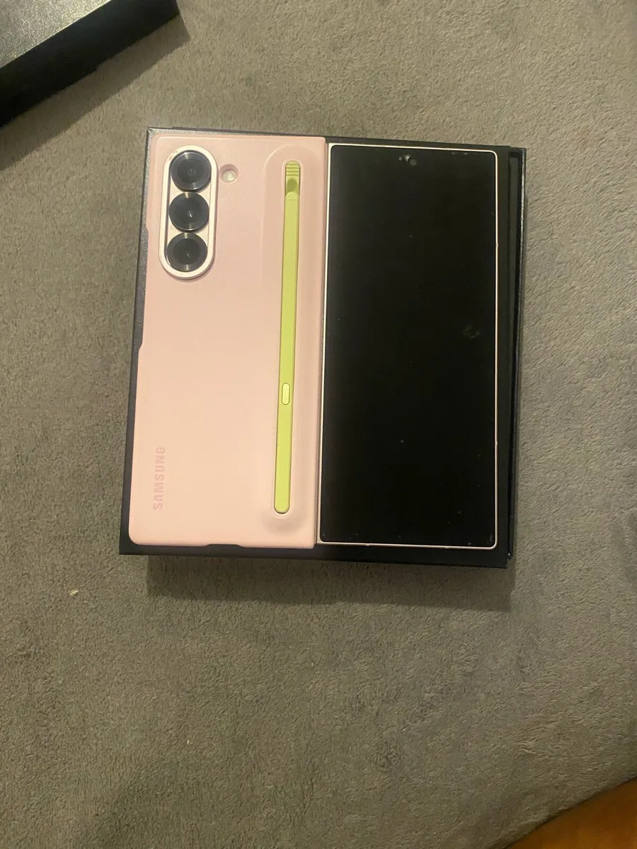 Samsung Galaxy fold 6 - Image 3