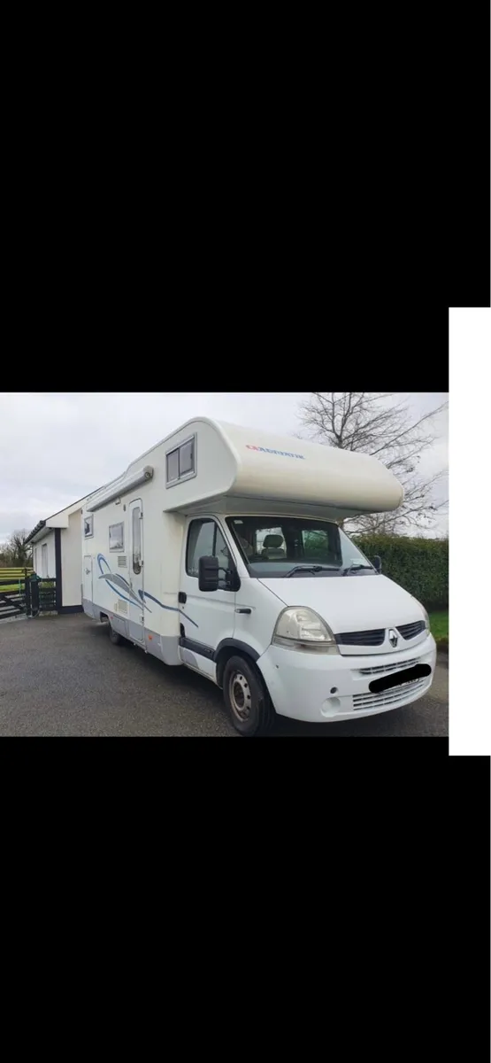 Camper van - Image 2
