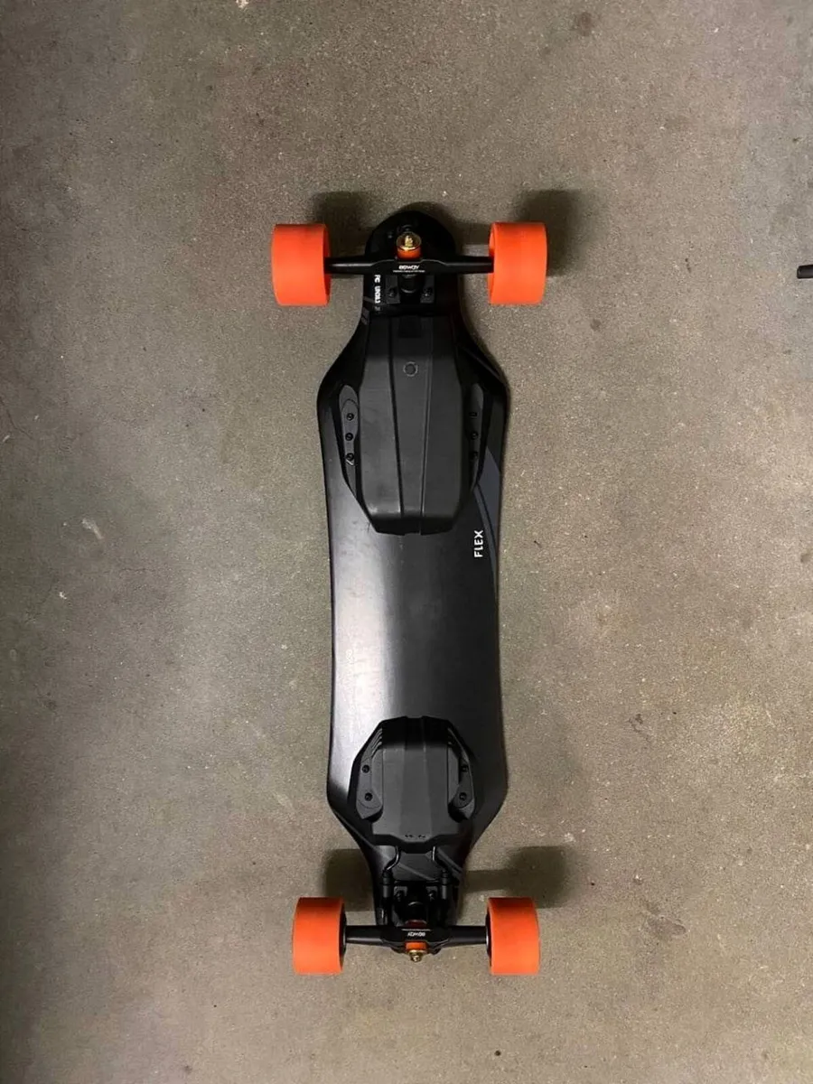 Electric Longboard Like New Remote Charger Box - Image 2