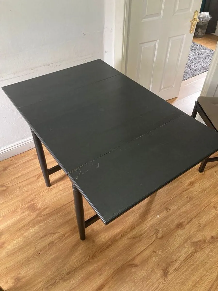 table - Image 2