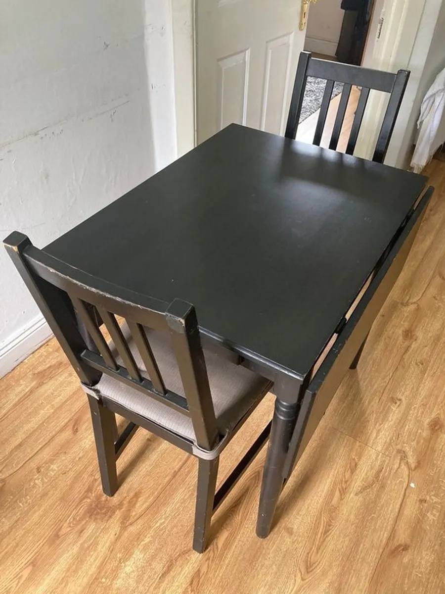 table - Image 4