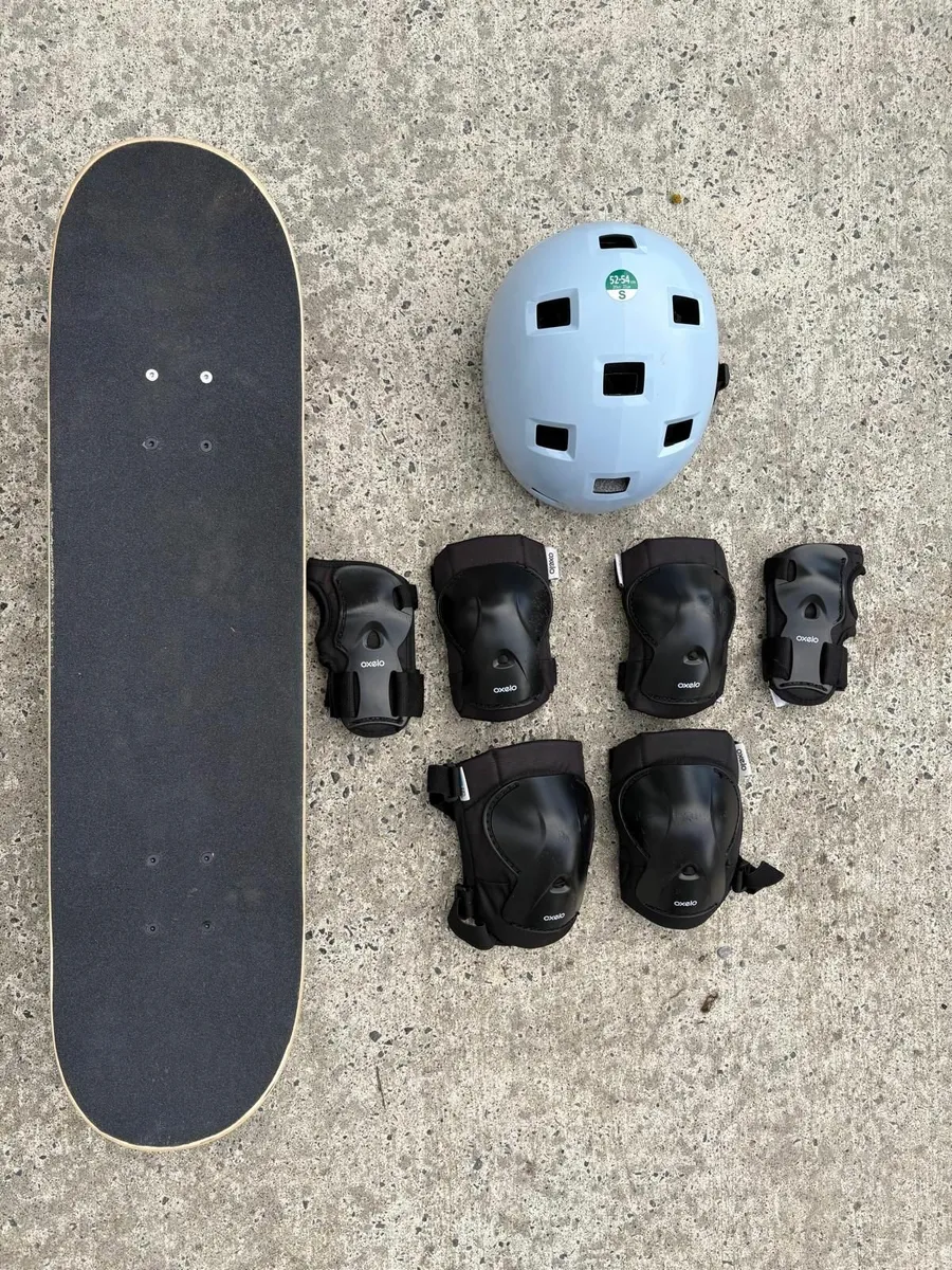 Skateboard Set - Image 1