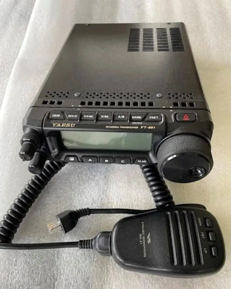 Yaesu FT-891 Radio Station Full Set - Image 1