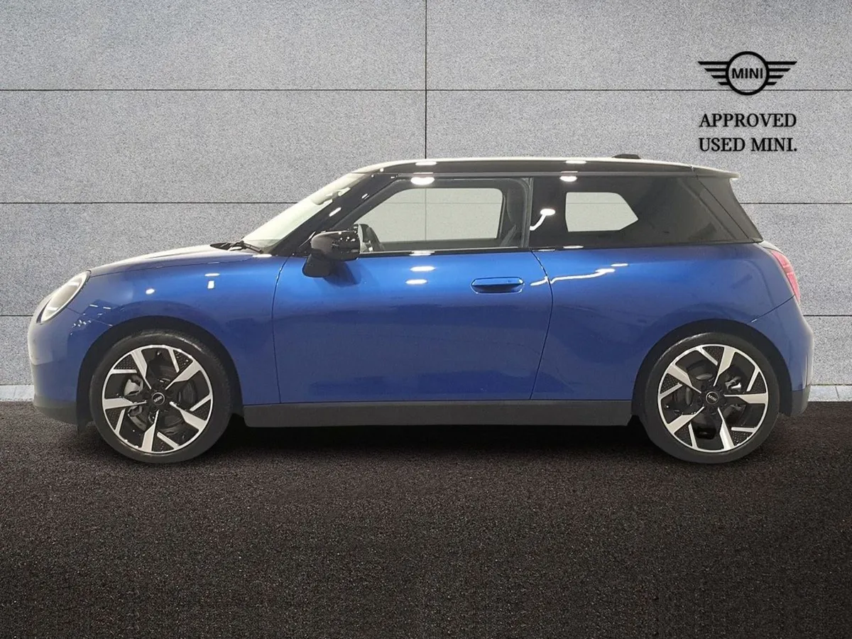 MINI HATCH Cooper SE - Image 4