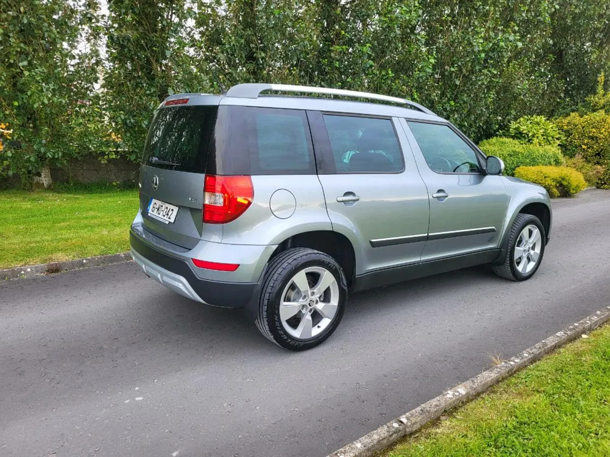 SKODA YETI 2L DIESEL MINT CONDITION. - Image 2