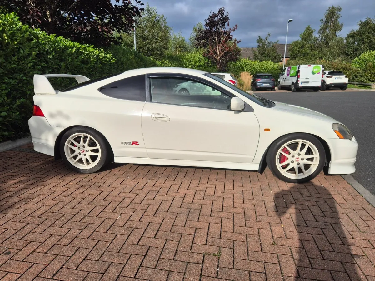 2002 Honda Integra Type R DC5 C-Pack - Image 2