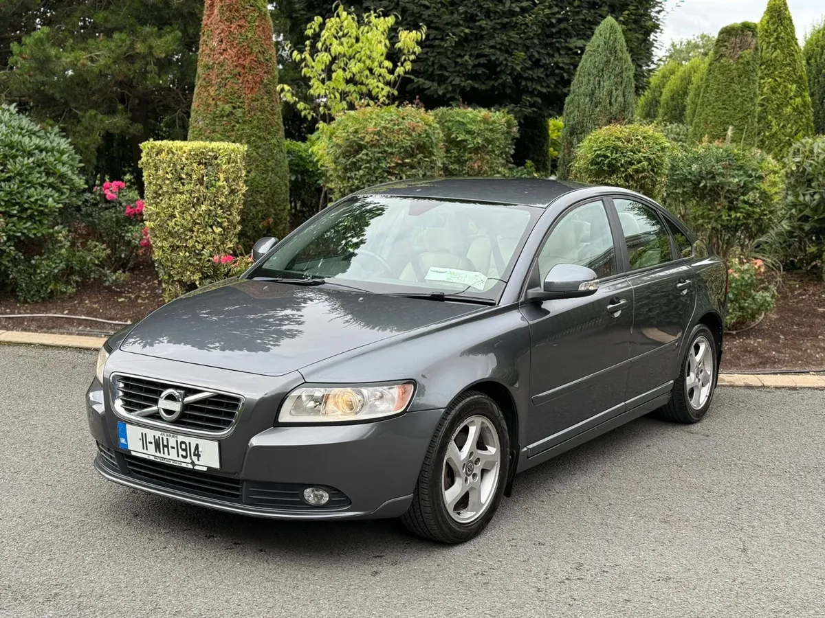 Volvo S40 2011 - Image 4