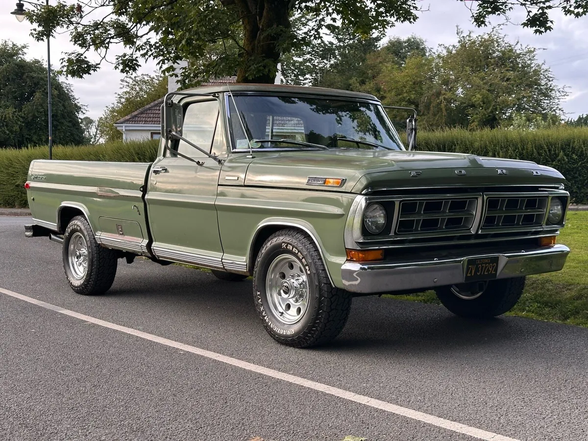 Ford F250 Camper Special 1971 - Image 1