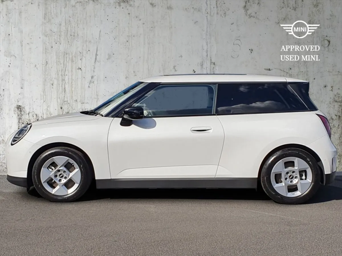 MINI HATCH Cooper SE - Image 3